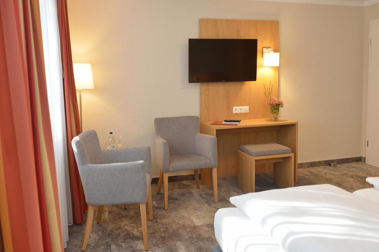 Land-Gut-Hotel Allerhof Frankenfeld Esterno foto