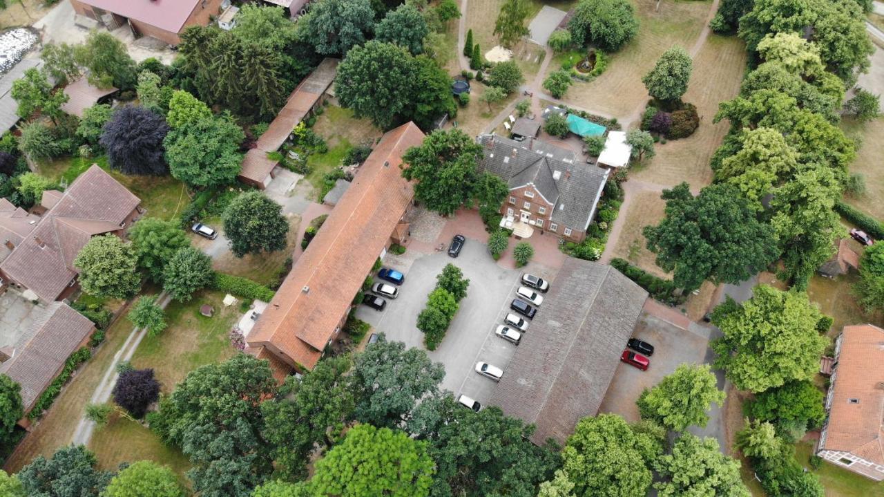 Land-Gut-Hotel Allerhof Frankenfeld Esterno foto